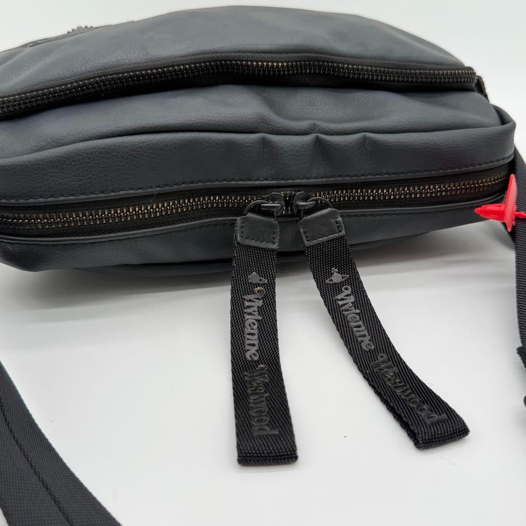 オーブプレート ショルダーバッグ