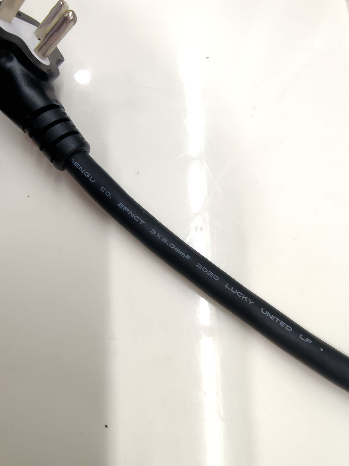 アイリスオーヤマIHクッキングヒーター２口コンロ台付き IHC-S225-B