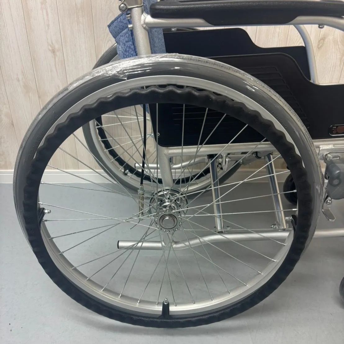 ECO-201 松永製作所 アルミ製 自走式 車椅子 車いす 車イス