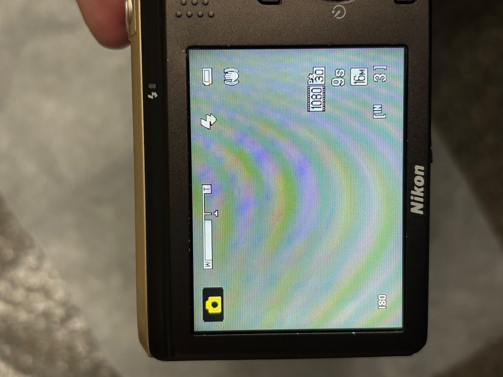 Nikon COOLPIX S6300 ゴールド 871 Nikon COOLPIX S6300 Gold