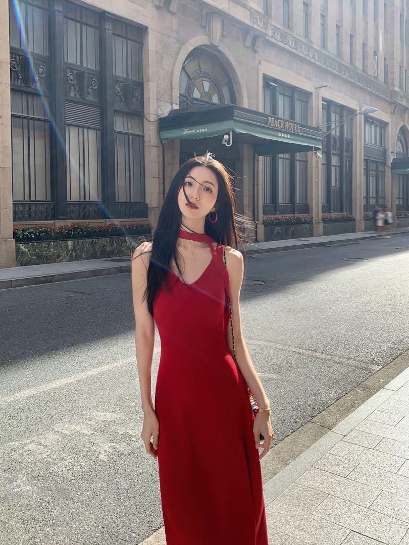 【日本最大級】 ♥ 春のお出かけに ノースリーブタイトロングワンピース お得な限定プランも多数！