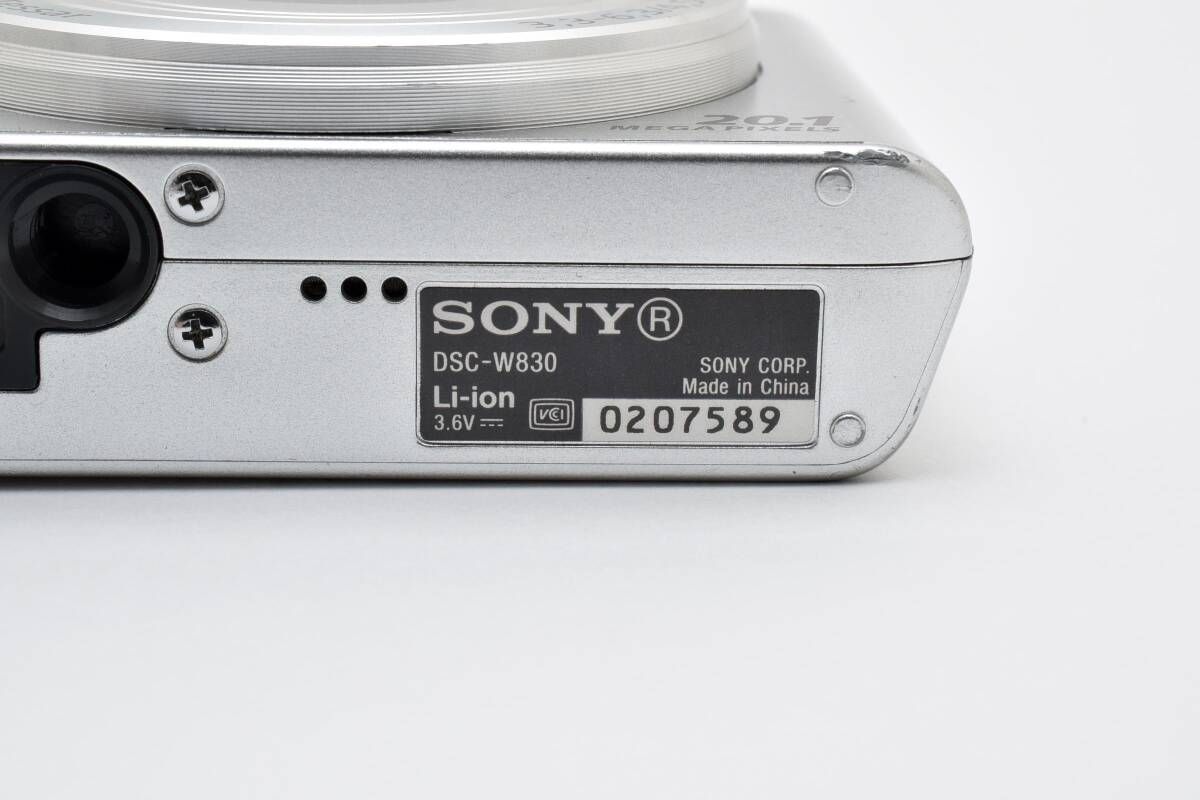 ☆ソニー SONY Cyber-Shot サイバーショット DSC-W830 シルバー