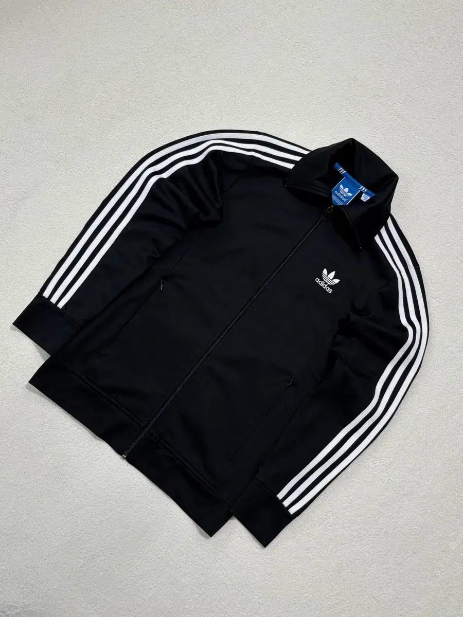 adidas(アディダス) ファイヤーバード ヨーロッパ 黒 白 白×黒 ソード ジャージ 95
