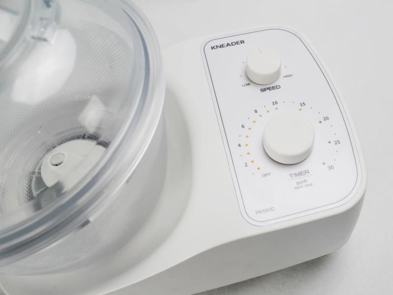 Amazon.co.jp : SolKin パンこね機 家庭用パンニーダー電動パン