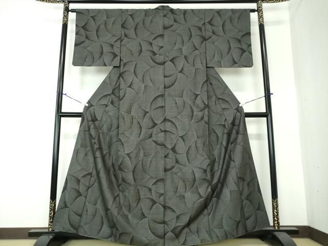 平和屋着物●本場大島紬　9マルキ　古代染色純泥染　花尽くし　元治絹織物謹製　証紙付き　正絹　逸品　DAAS3708ps 平和屋着物○本場大島紬 9マルキ 古代染色純泥染 花尽くし 元治絹織物