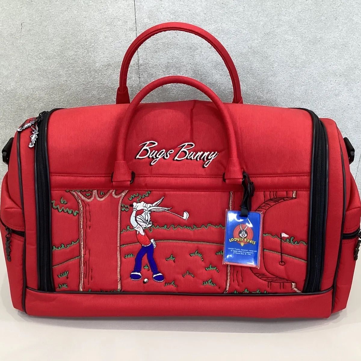 W66 LOONEY TUNES ゴルフバッグ ボストンバッグ - メルカリ W66 LOONEY TUNES ゴルフバッグ ボストンバッグ - メルカリ