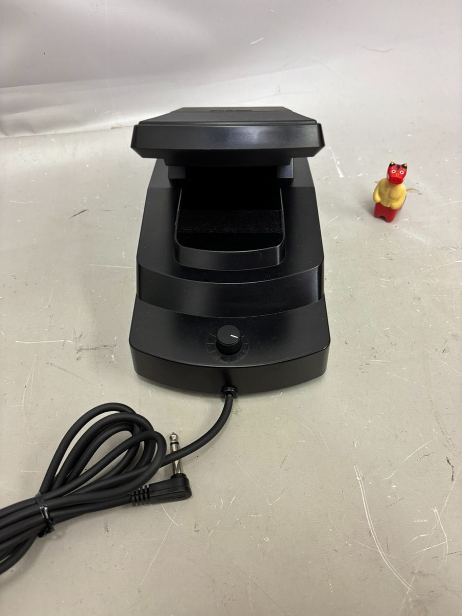 【廃盤】美品　Roland ローランド　EV-7 エクスプレッションペダル 動作品】Roland EV-7 エクスプレッションペダル 本体のみ 送料