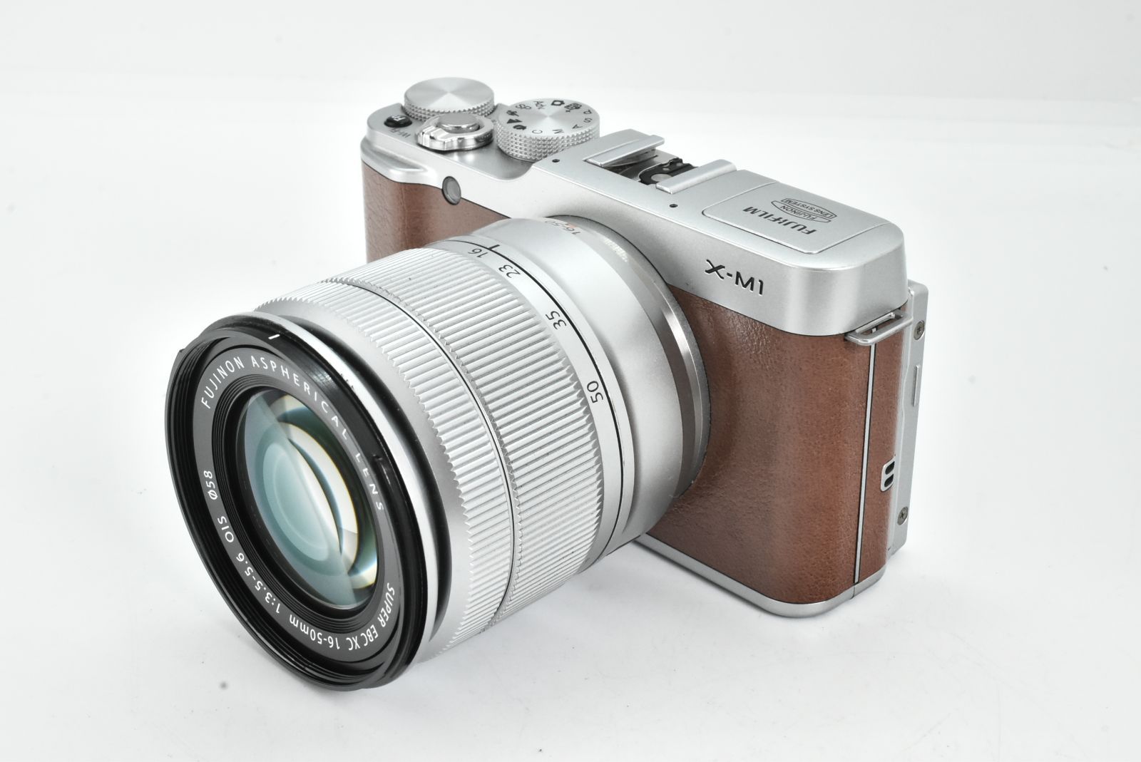 FUJIFILM X-M1 XC 16-50mm OIS ミラーレス一眼カメラ FUJIFILM X-M1 with XC 16-50mm F3.5-5.6 OIS review ／ 京都