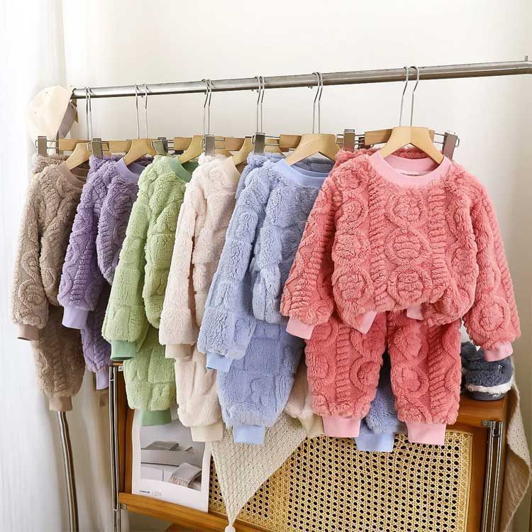 ふわふわ ボア 上下セット キッズ ルームウェア あたっか 防寒 保温 もこもこ パジャマ 冬 セットアップ モコモコ 秋冬 子供 暖かい クルーネック ロングパンツ スウェット dongdong 13476