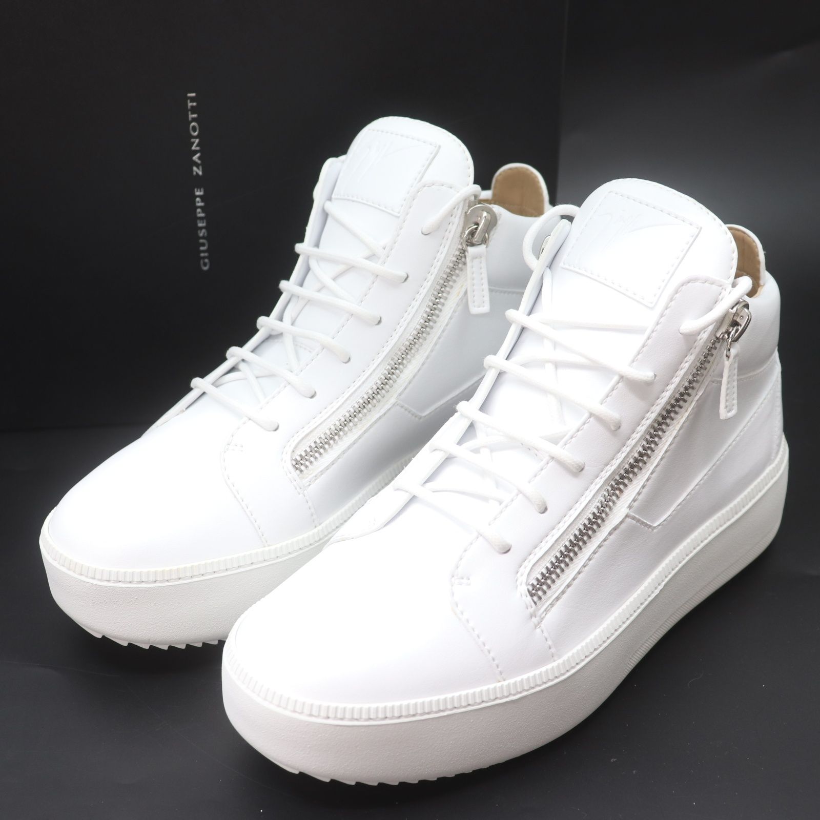 IT5MA0LW82JS 新品未使用 GIUSEPPE ZANOTTI ジュゼッペザノッティ スニーカー ハイカット サイドZIP 白 ホワイト サイズ  42 - メルカリ