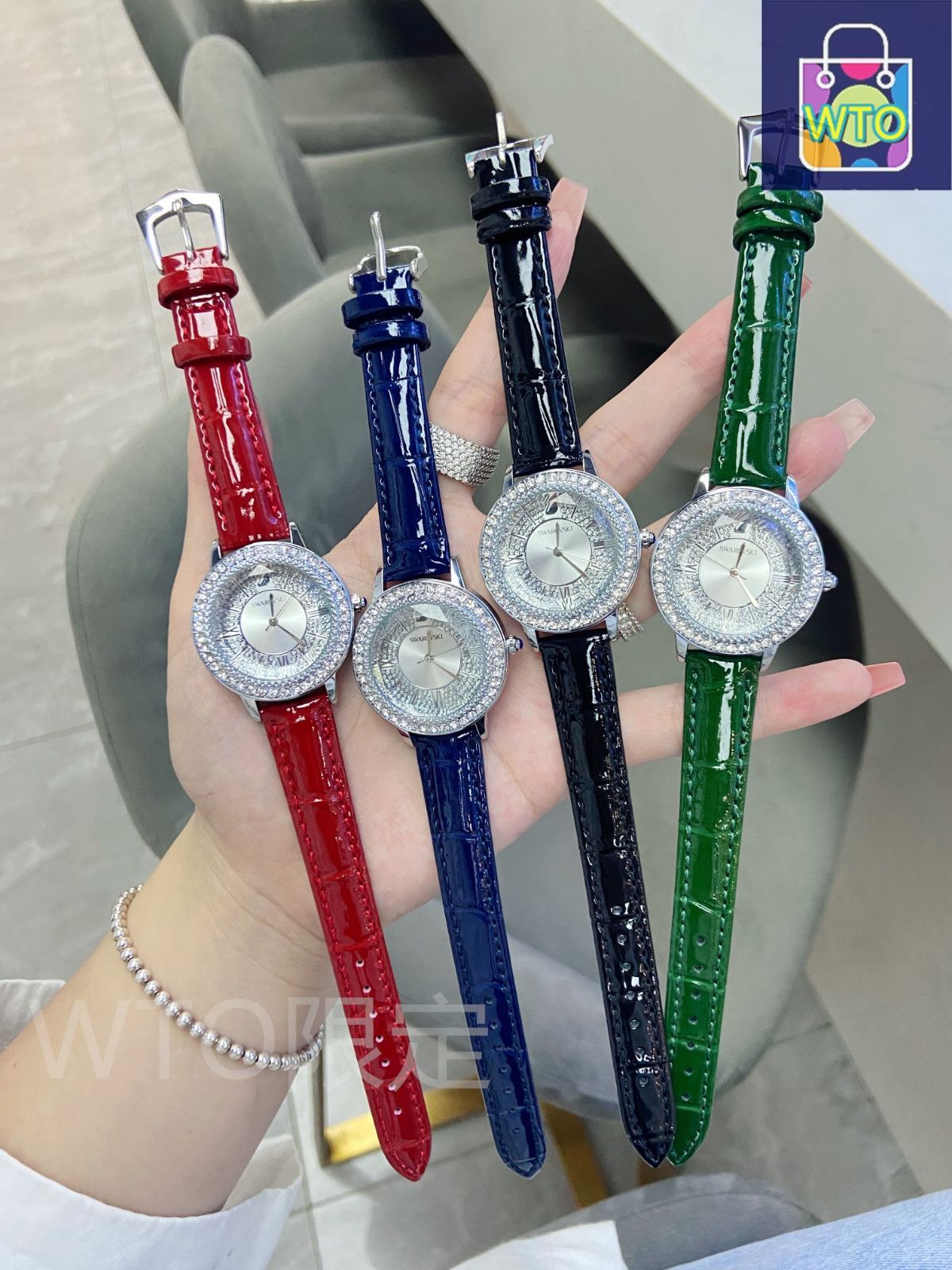 タイトル 【SWAROVSKI 今日特価】最新登場 スターデザイン