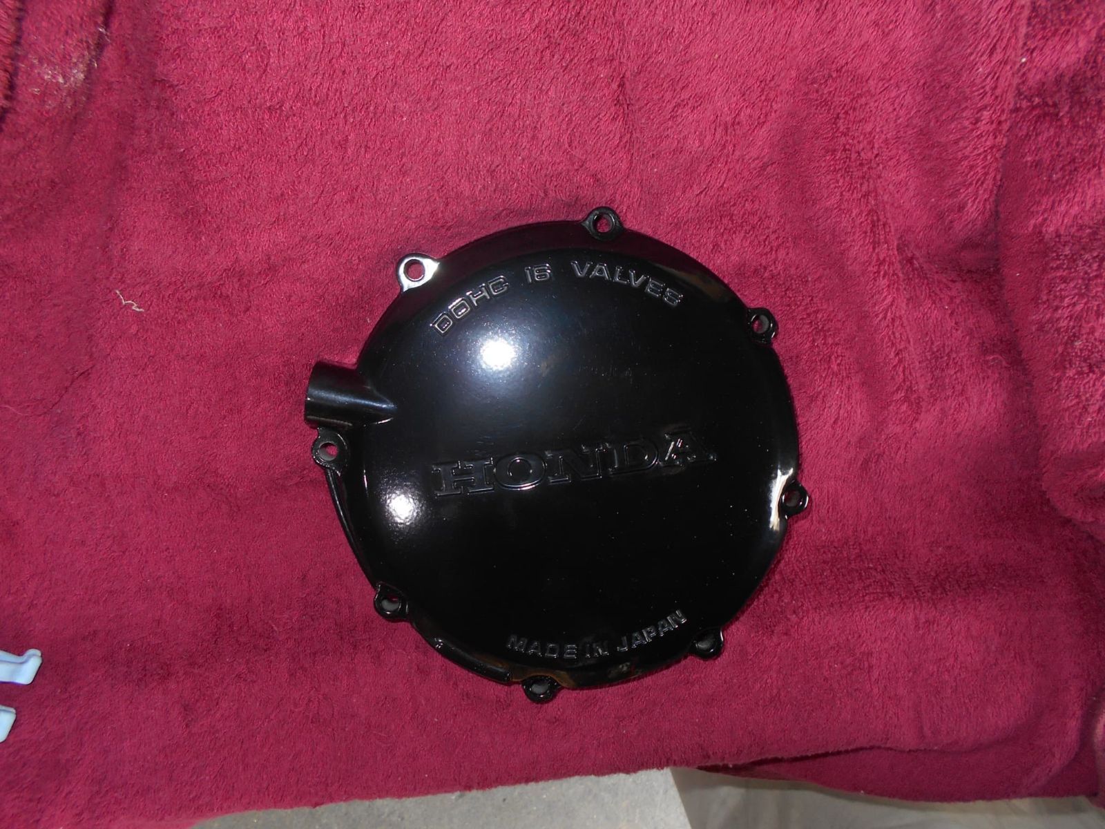 CBX400F クラッチカバー 当時物 黒色艶あり粉体塗装済み 再生品