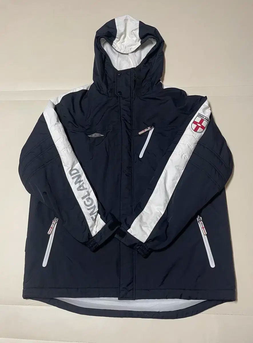 アンブロ UMBRO イングランド 韓国国家代表 アウター