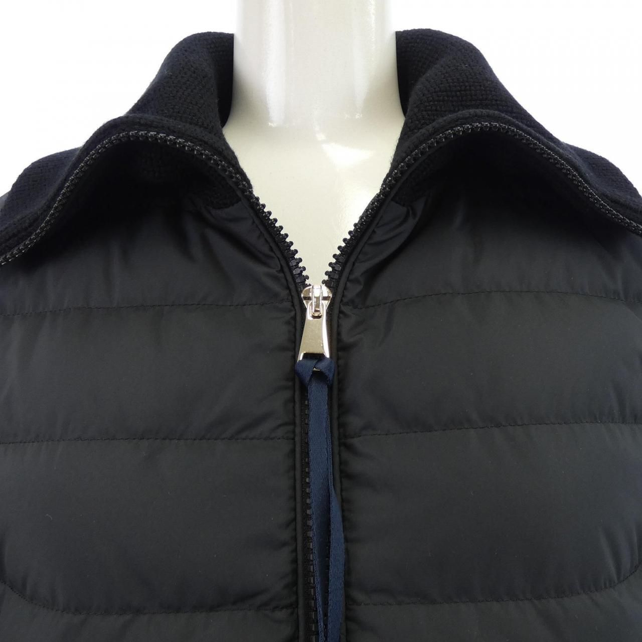 モンクレール MONCLER