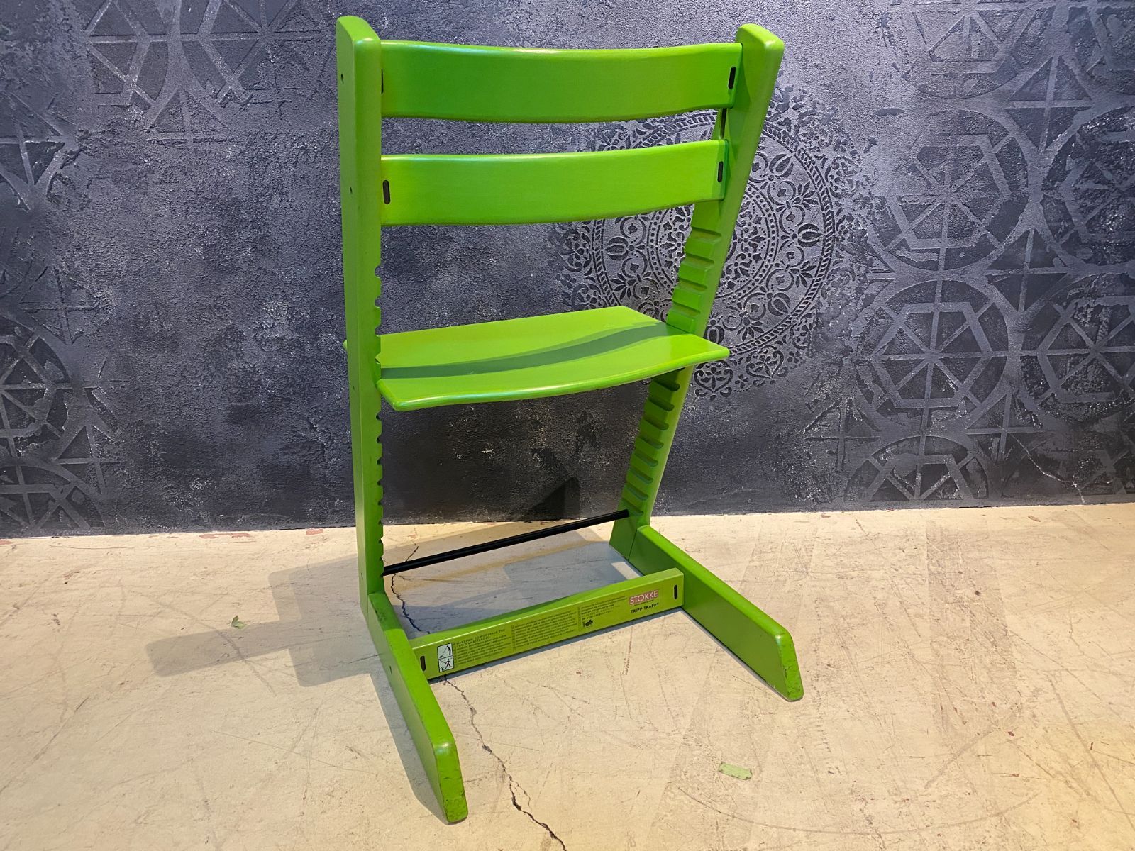 ストッケ トリップトラップ ハイチェア ベビーチェア シリアル4★ STOKKE ハイチェア トリップトラップ ベビーチェア シリアル4～ 椅子