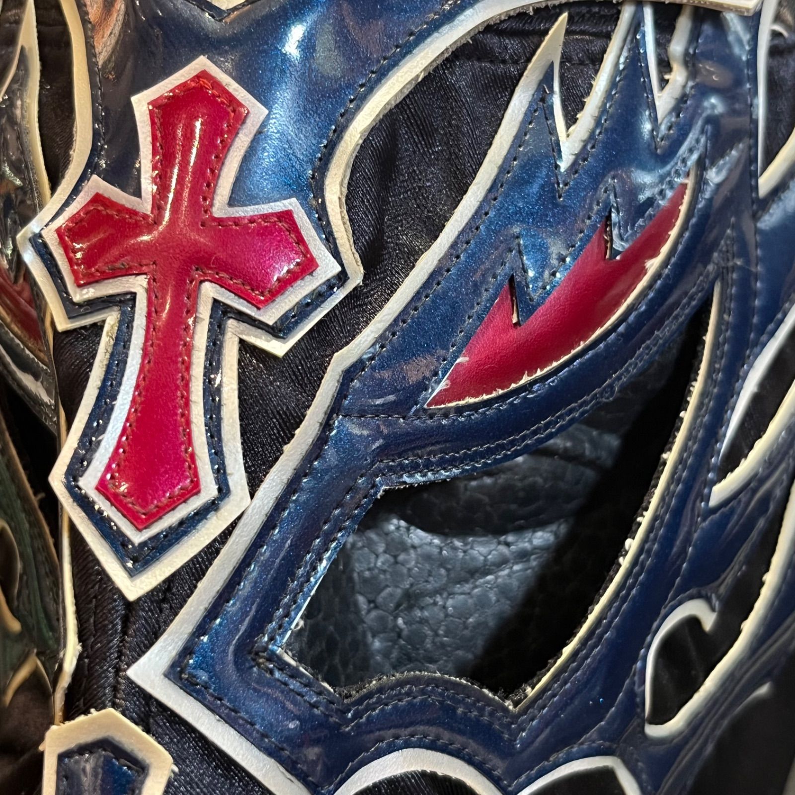 DRAGONGATE K-ness. 斎藤 誠 プロレスマスク 着脱ボタン止め - メルカリ