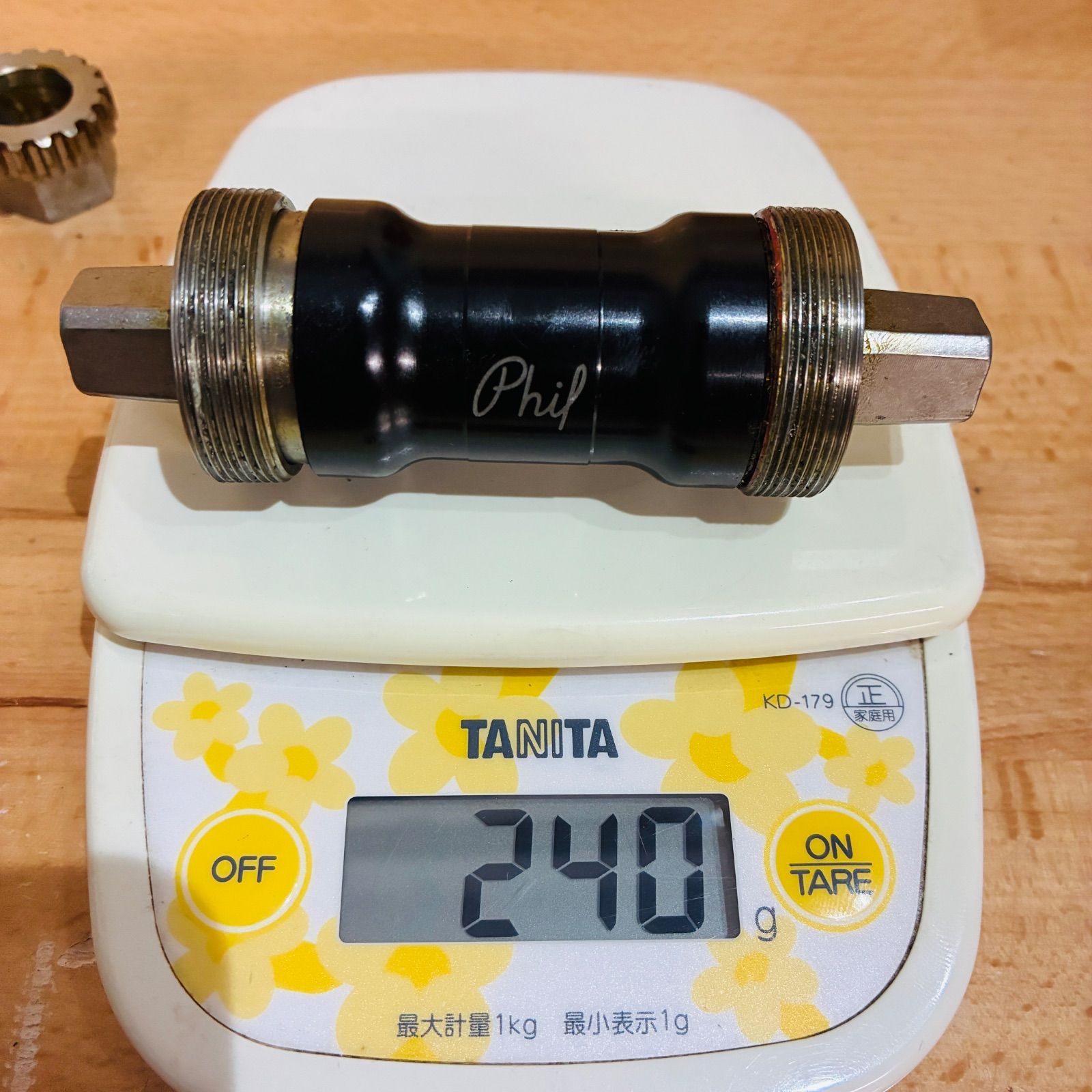 philwood BB JISテーパー 軸長113ミリ Square Taper Bottom Brackets 103-145 mm (JIS Taper) – Phil