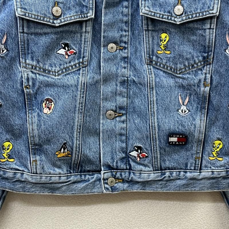 TOMMY JEANS トミー ジーンズ ジャケット、上着 ジャンパー、ブルゾン LOONEY TUNES ルーニーテューンズ フェイス 刺繍 デニム  トラッカー - メルカリ