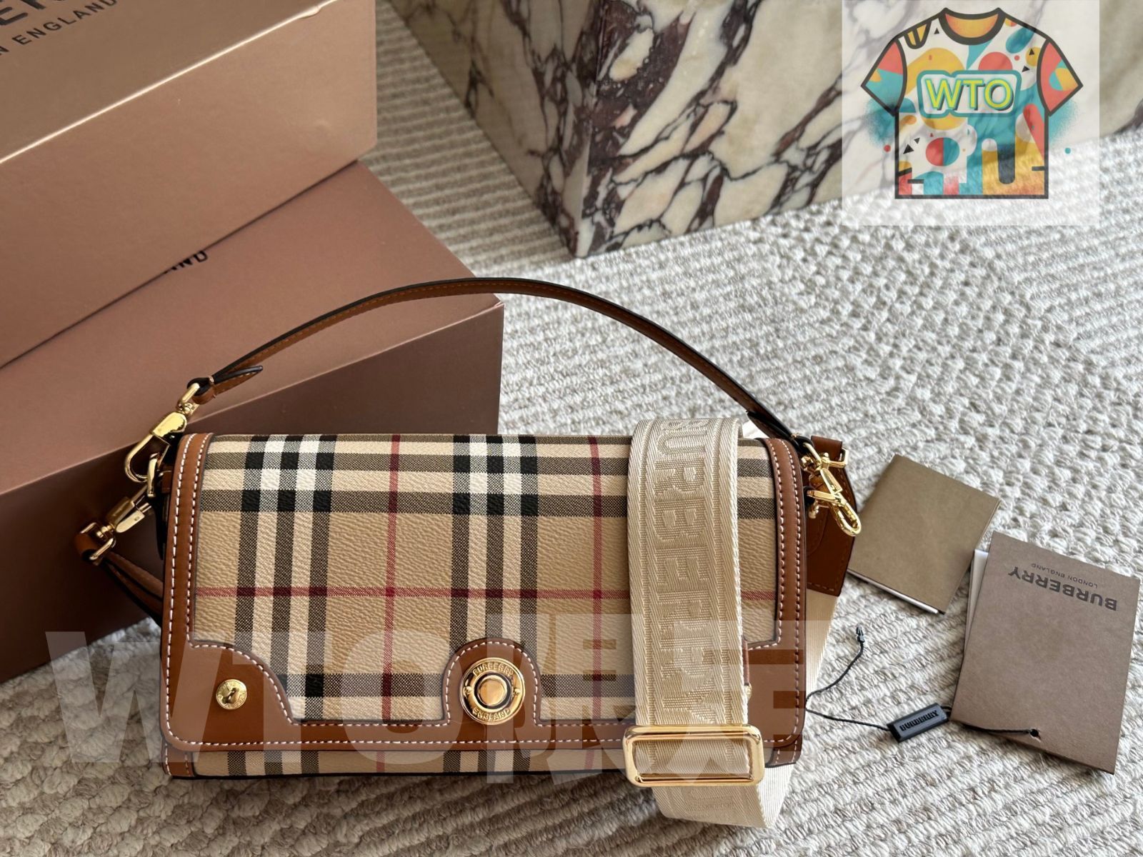 今日WTO】Burberry バーバリー クラシック メッセンジャーバッグ