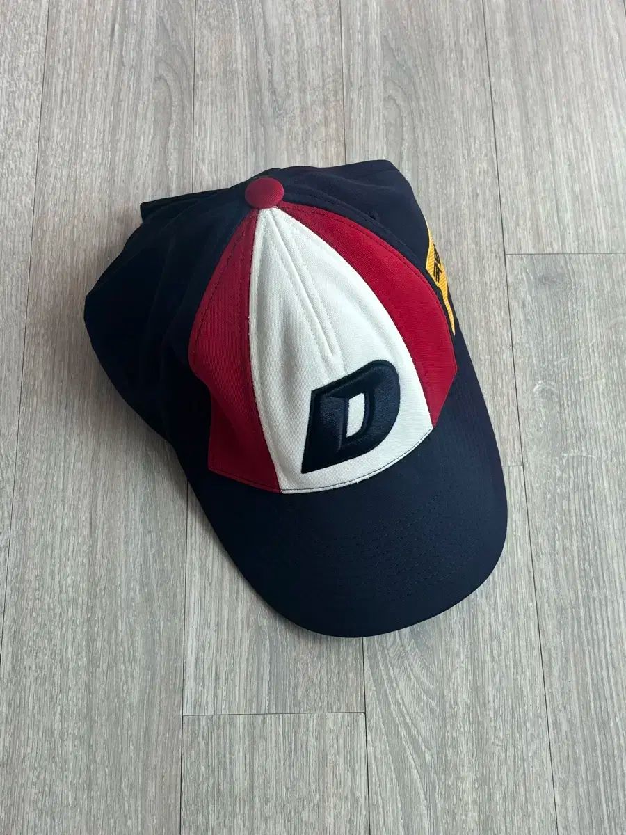  バッチ 斗山 BEARS WeFAN 優勝 2015 年 2016 パッチ 武器 帽子 記念グッズ 野球