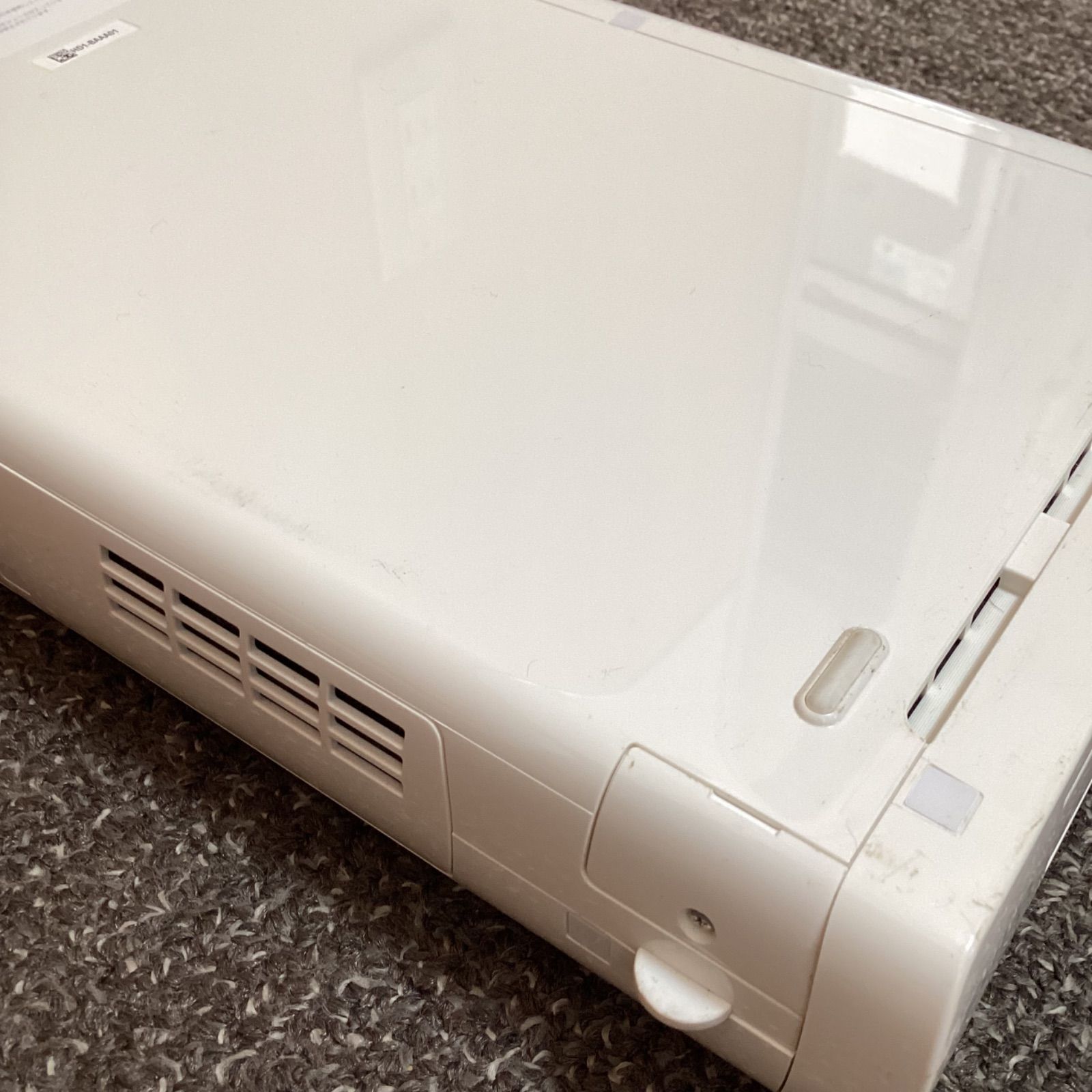 192,ジャンク品　WiiU 本体　コントローラー　WiiUコンソールACアダプター　3点セット　コントローラー充電器・タッチペン欠品【配送のみ,現地引き取り不可】【リユース品】