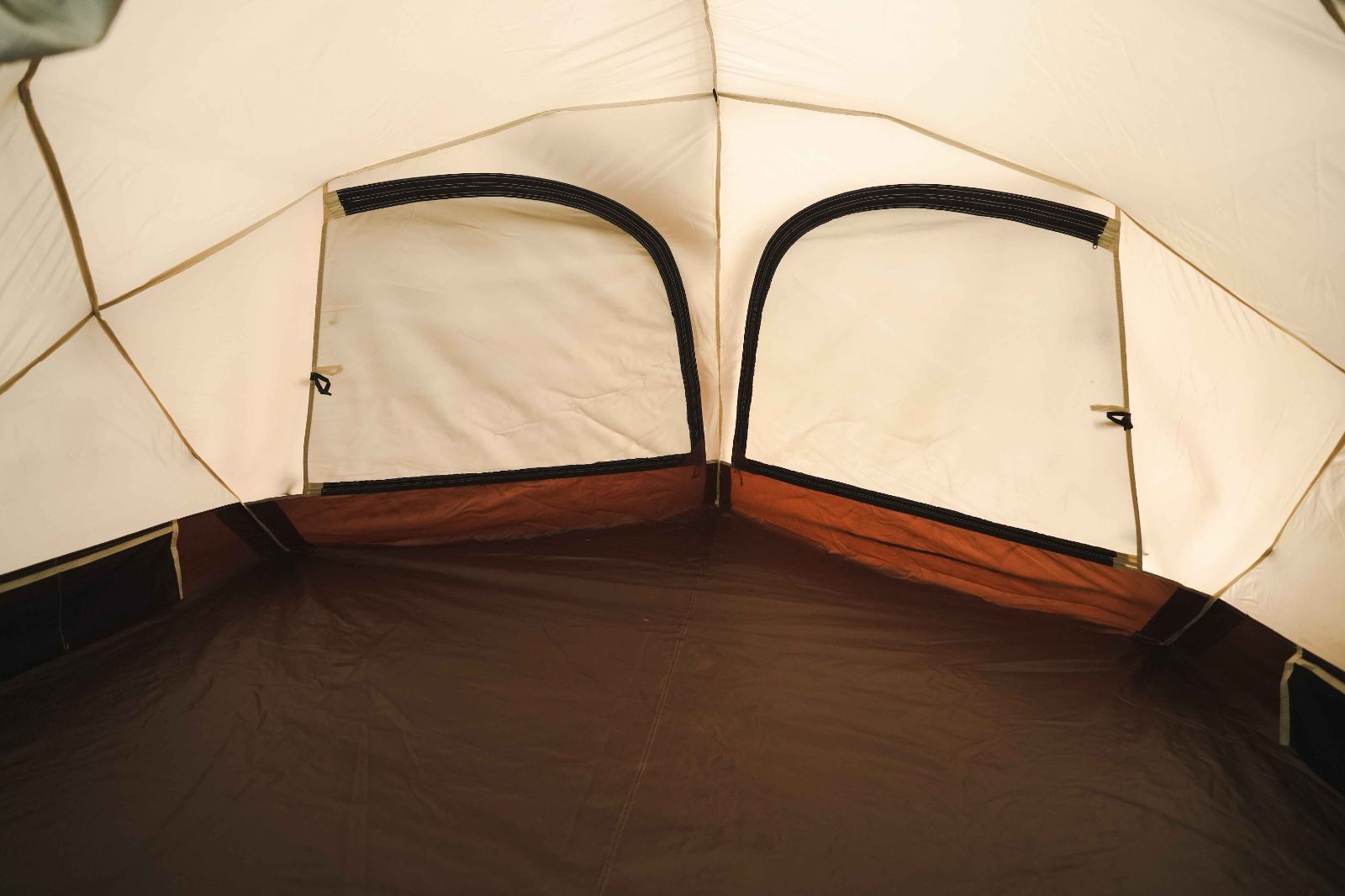 スノーピーク ランドブリーズ4