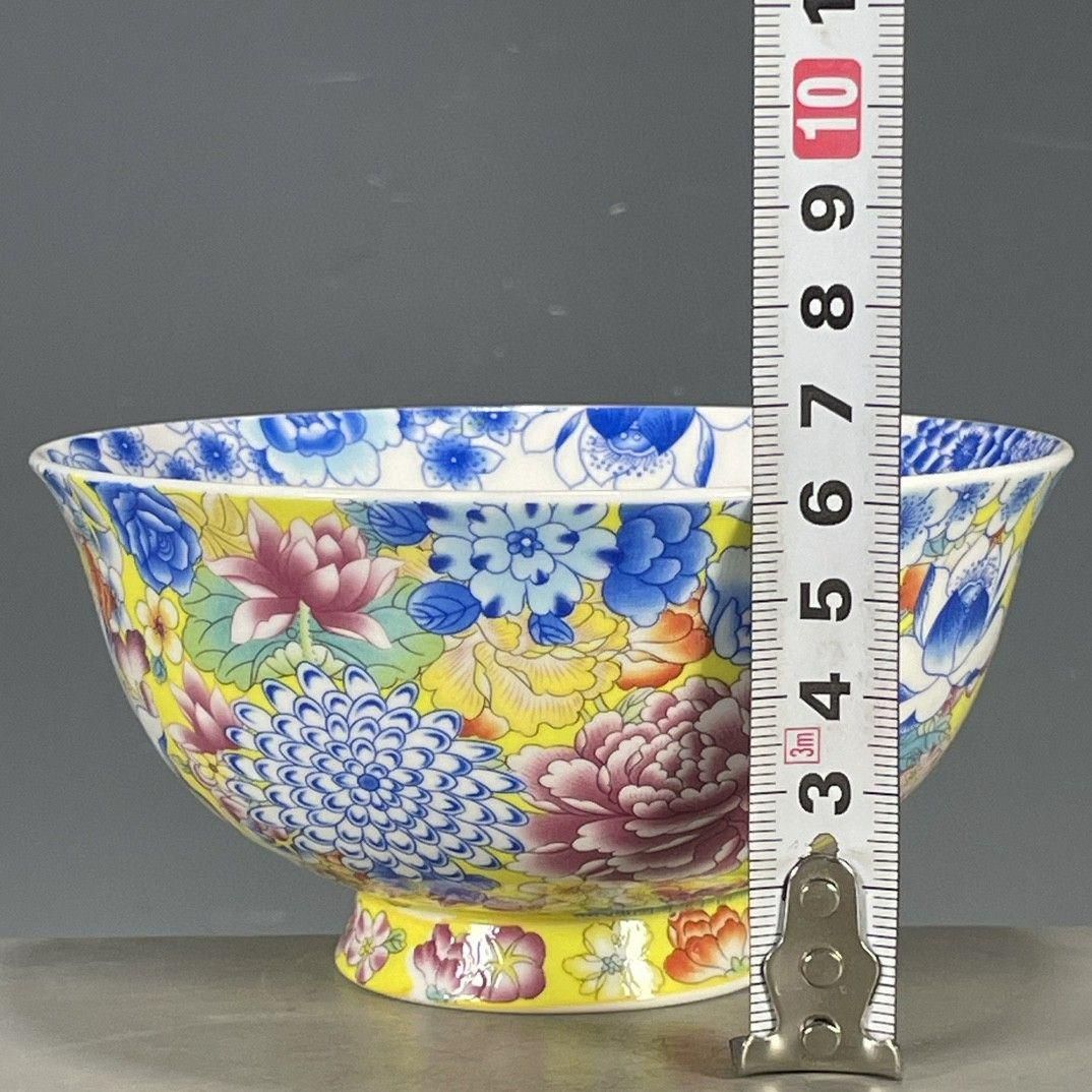 黄地琺瑯彩賞瓶 装飾品 花瓶 収集品 美品 景徳鎮 陶磁器 工芸品 美術品 置物 黄地琺瑯彩賞瓶 装飾品 花瓶 収集品 美品 景徳鎮 陶磁器 工芸品