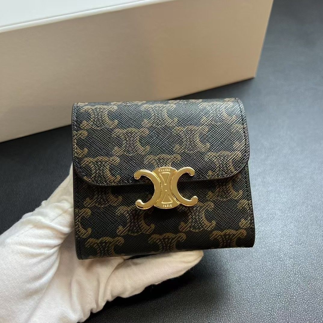 【最終値下げ】新品未使用CELINE財布 未使用品】最終値下げ CELINE セリーヌ ウォレット 長財布 小銭