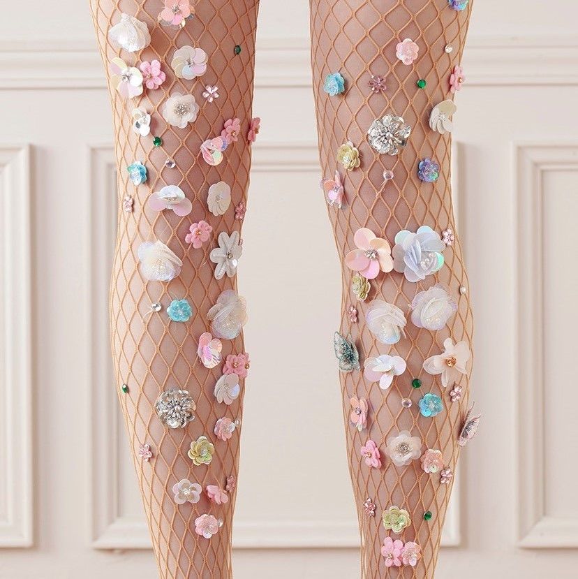 Mermaid tights】カラフル花 飾り付き網タイツ LB36617 - メルカリ