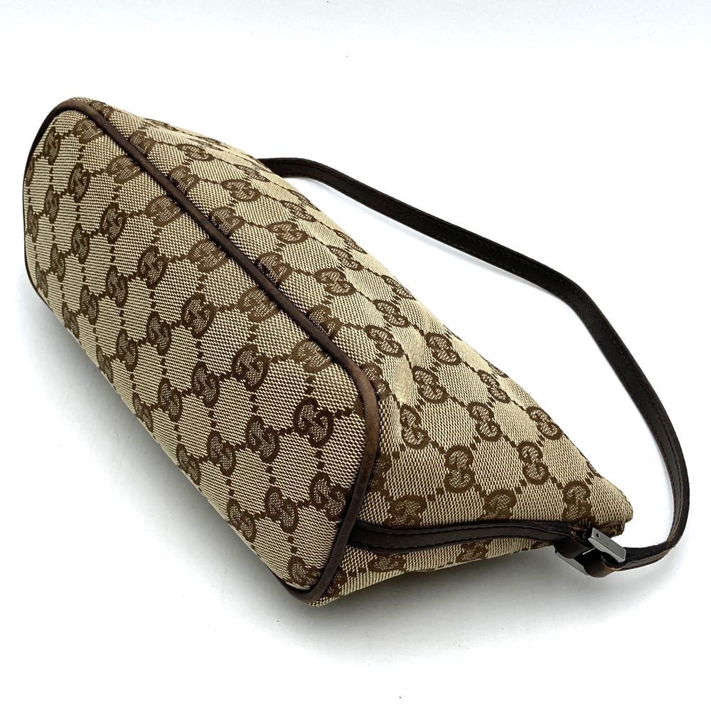GUCCI グッチ