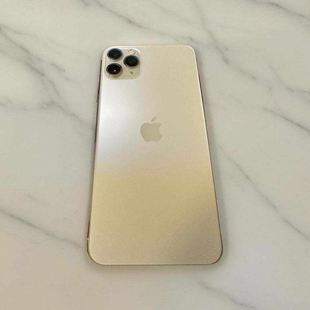 ジャンク品！ iPhone 11 Pro Max シルバー 256 GB