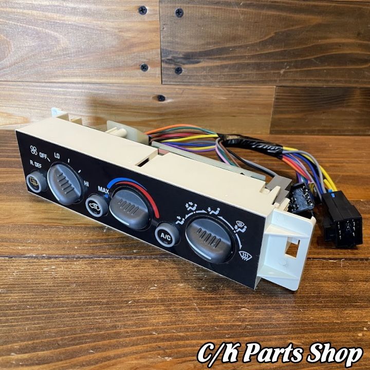 A Cコントロールパネル 95年 熱線スイッチあり 社外品 コントロールスイッチ エアコンパネル C1500 K1500 サバーバン タホ ユーコン