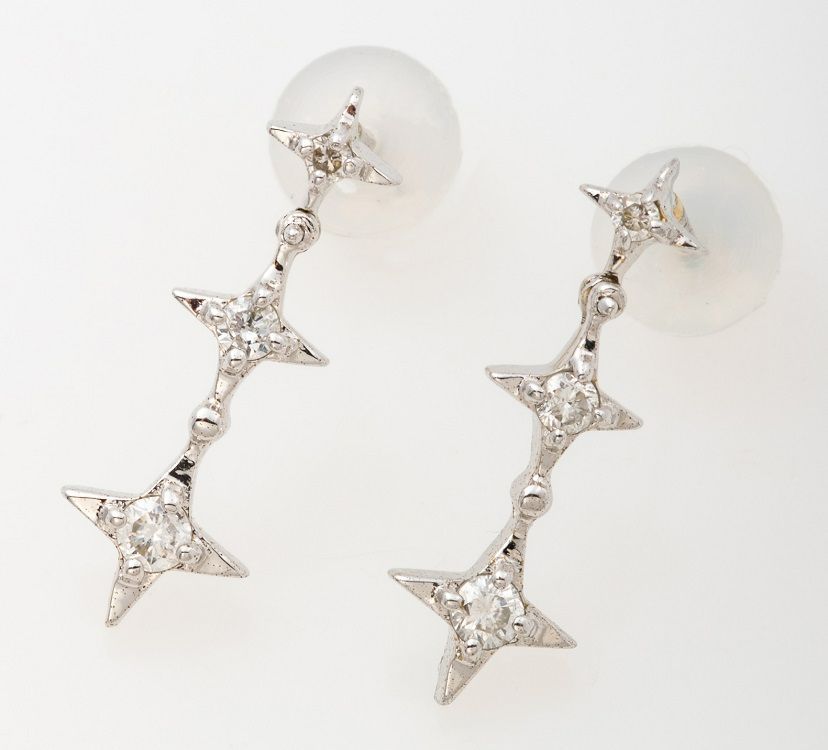 K18WG ダイヤモンド スイングピアス スターモチーフ 品番p21-114