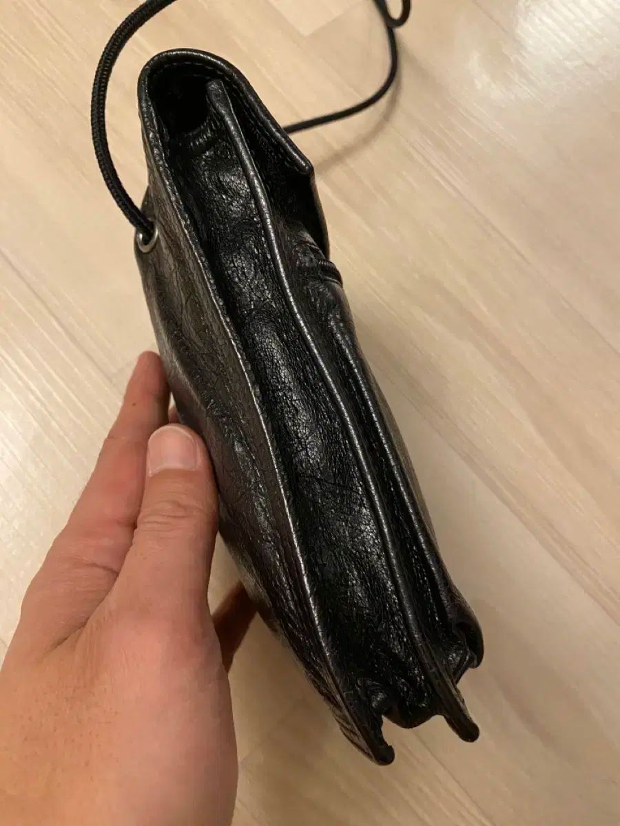 BALENCIAGA バレンシアガ ラムスキン ミニバッグ