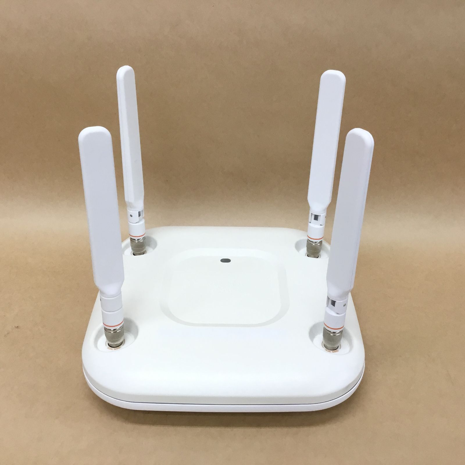 Cisco/シスコ Cisco Aironet 2700シリーズ アクセスポイント AIR-CAP2702E-Q-K9V02 外部アンテナ×4本 初期化済