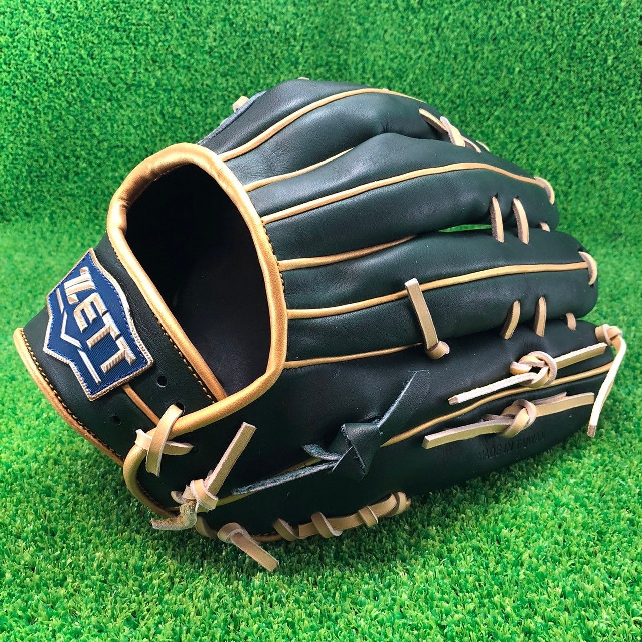 グローブ 硬式 ZETT ゼット 海外限定 野球 内野 硬式用 内野（遊撃手、二塁手モデル） グローブ ZETT ゼット