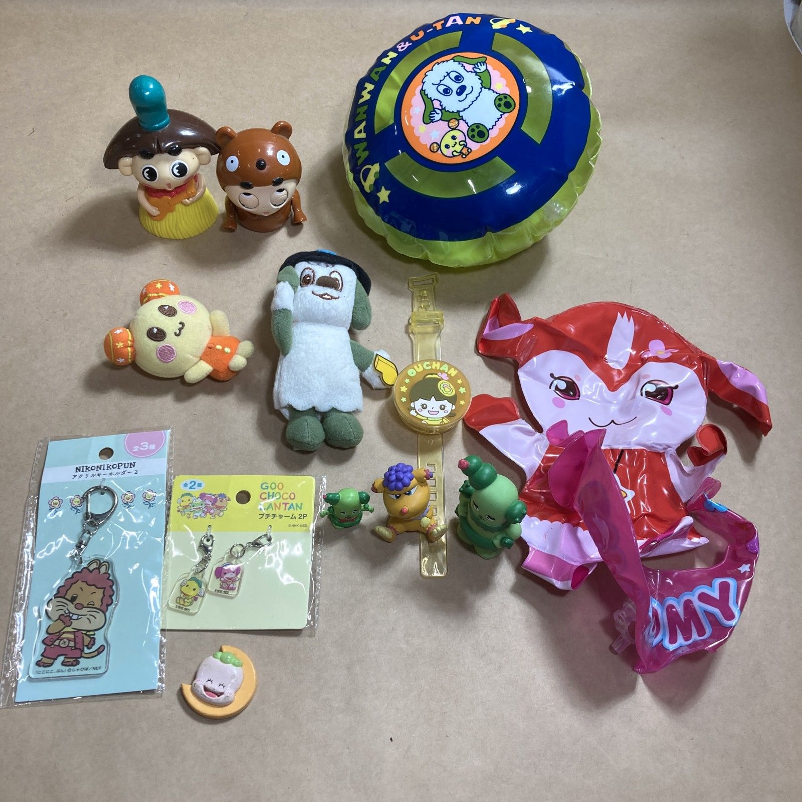 ☆ NHKキャラクターグッズ 玩具 まとめ商品 大量 約60点 DVD、おもちゃ