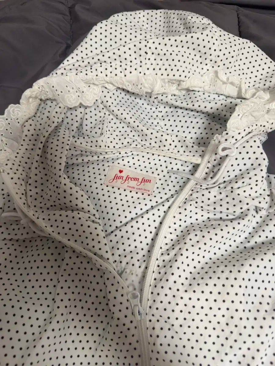 楽しみから楽しく レイストリーム フード ドット ウインドブレーカー GULLKHAN_COM