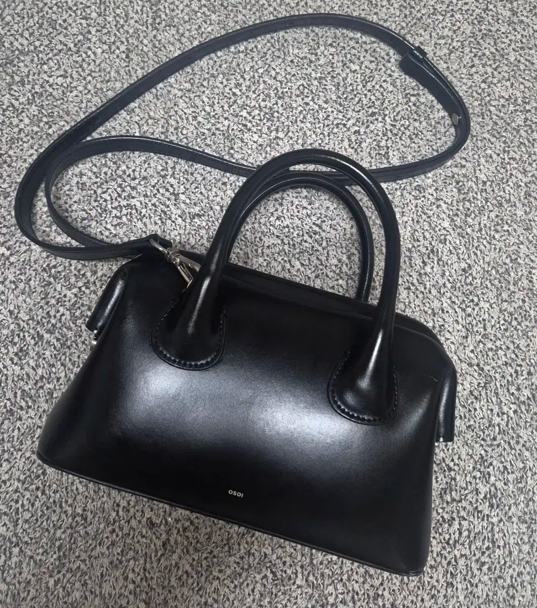 osoi OSOI(オソイ) 人気 ボート ミニ ショルダーバッグ ブラック OSOI  