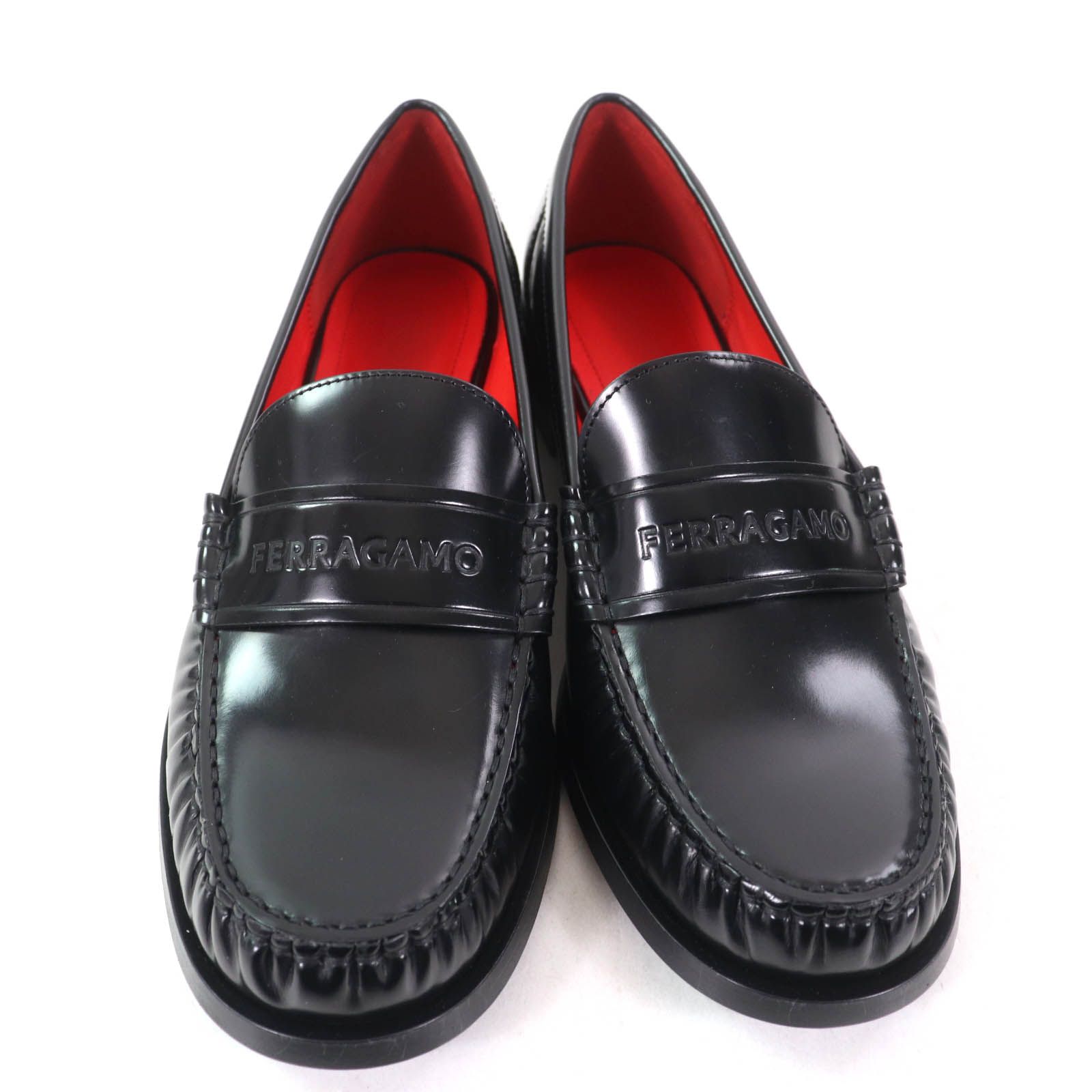 フェラガモ ブラックレザー 革紐 シューズ ※箱あり ※袋あり 再値下げ☆美品☆Ferragamo ブラックレザー靴 箱付き☆（お