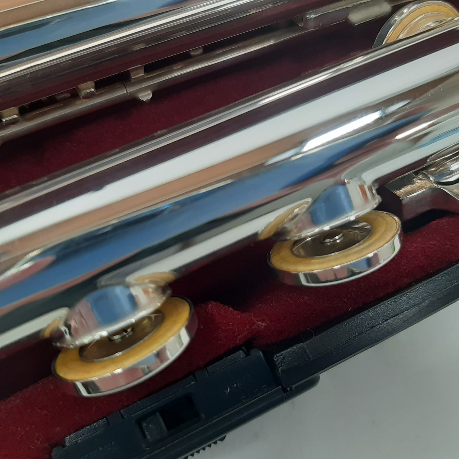 最大90％オフ／FINALセール！ YAMAHA ヤマハ YFL-221SⅡ フルート 純正ハードケース付き 319512 情報が満載。