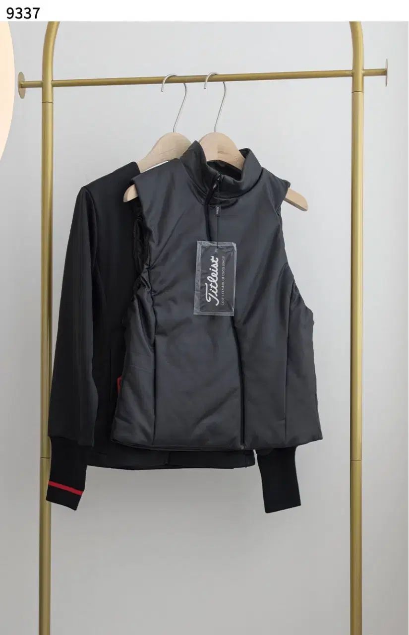 レディースゴルフウェア 2 IN 1 PADDING JACKET