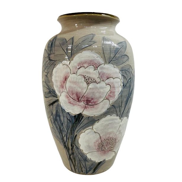 【】砥部焼 森元青芳作 線彫 牡丹 花瓶 高35センチ 幅20センチ【送料無料】