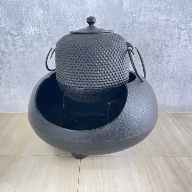 茶道具　風炉釜　五徳　やかん Amazon.co.jp: あじろ鉄 あじろ茶釜 風炉釜 茶釜 茶道具 釜 鉄