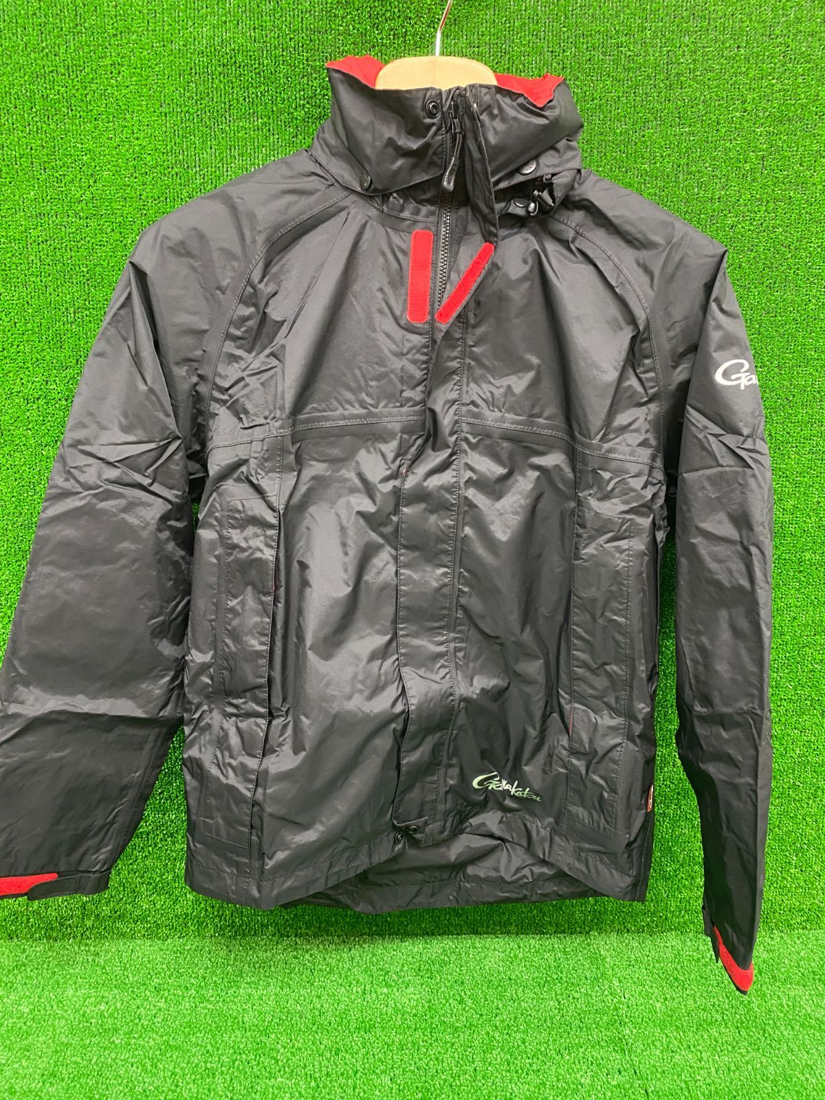 ガマカツ GM-3432 レインスーツ ヨドバシ.com - がまかつ Gamakatsu フィッシングレインスーツ GM3432