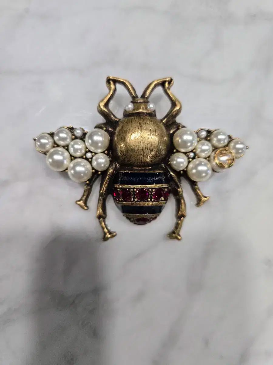 GUCCI グッチ