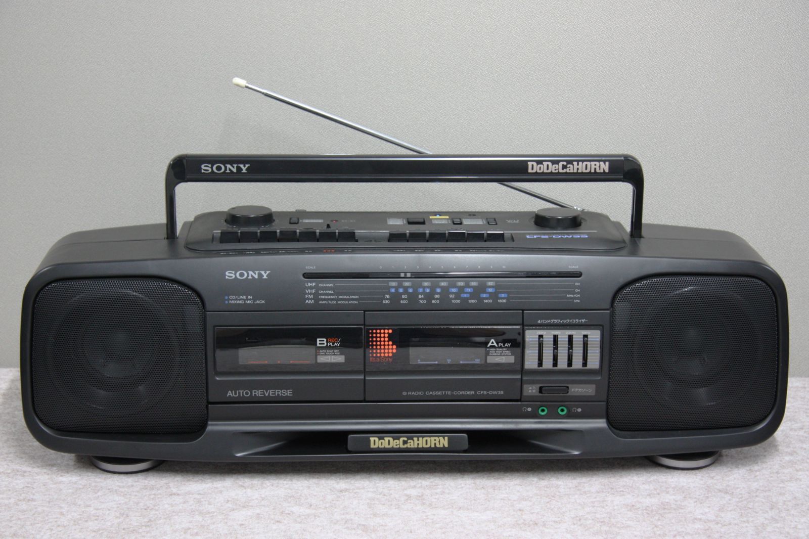 【希少・動作品】SONY DreamMachineCDラジカセ90年代海外モデル 希少・動作品】SONY DreamMachineCDラジカセ90年代海外モデル