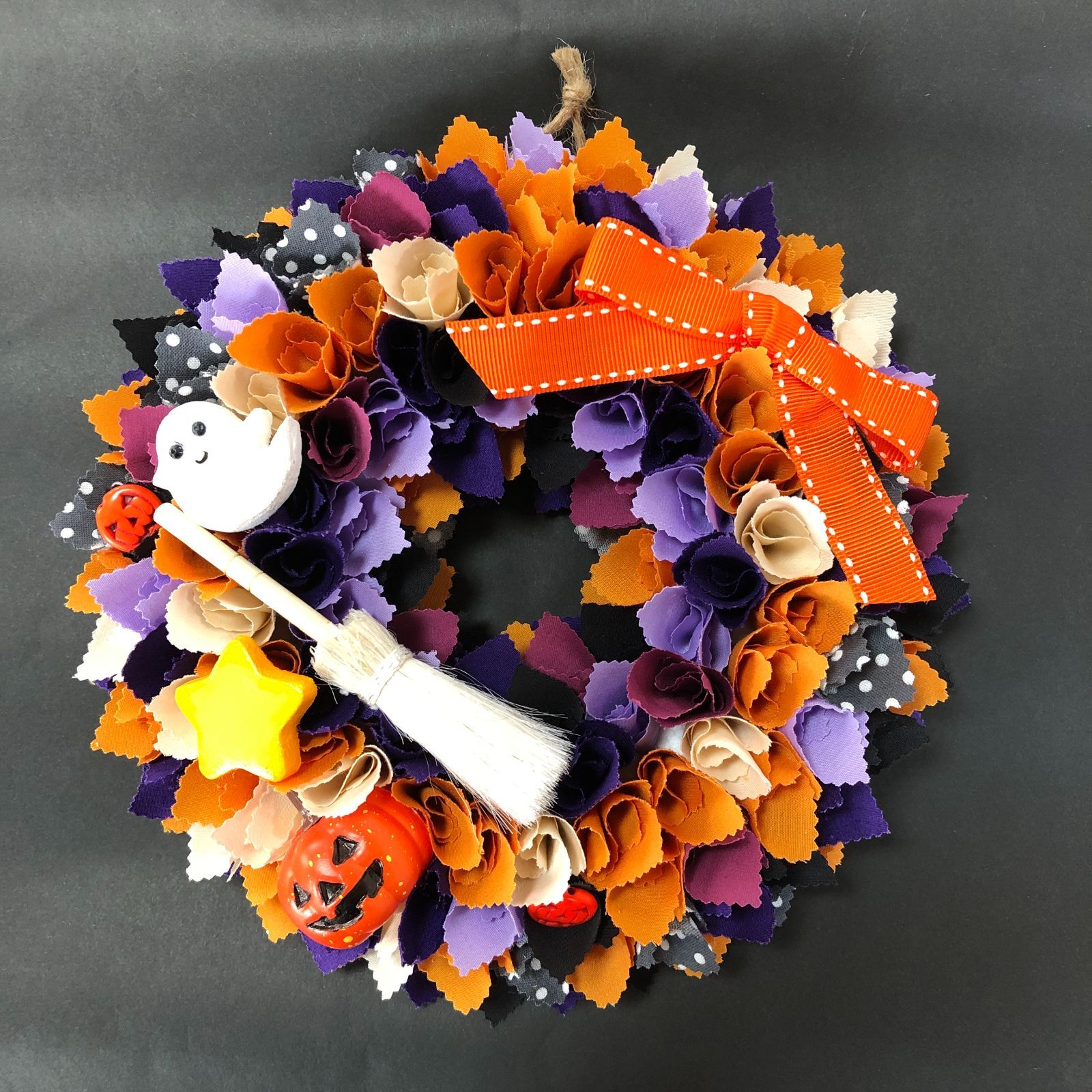 ＊376＊ミッケ＊~布リース　ハロウィンリース　インド刺繍リボン 614＊布リース インド刺繍リボン フラワーリース ファブリック