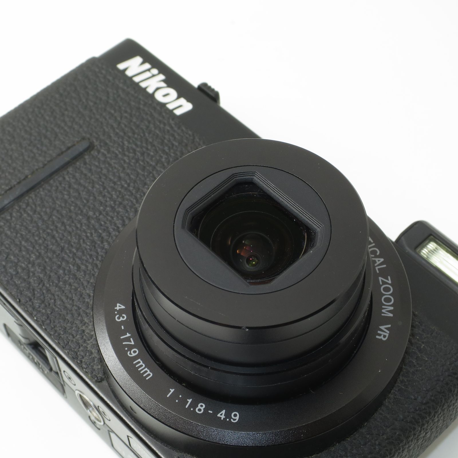 NikonデジタルカメラCOOLPIX P300 ブラックP300 1220万画素 裏面照射 