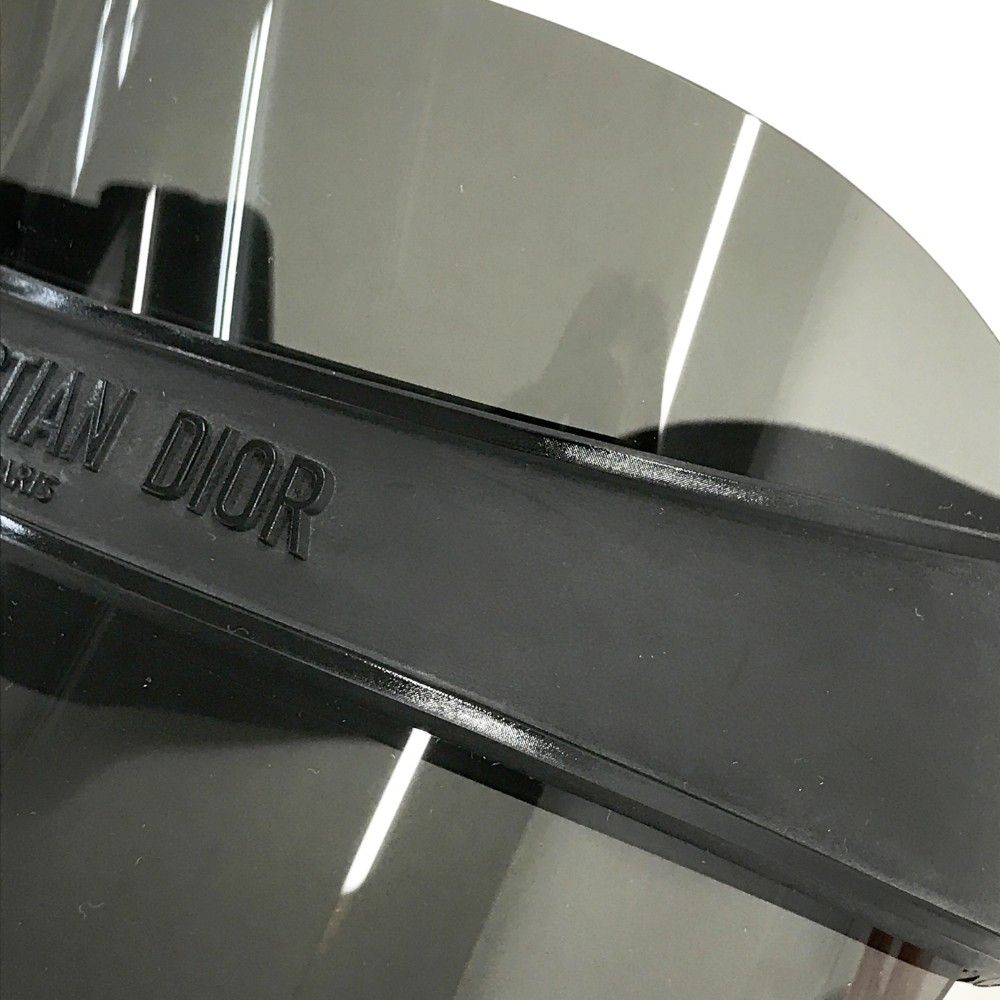 V1U サンバイザー